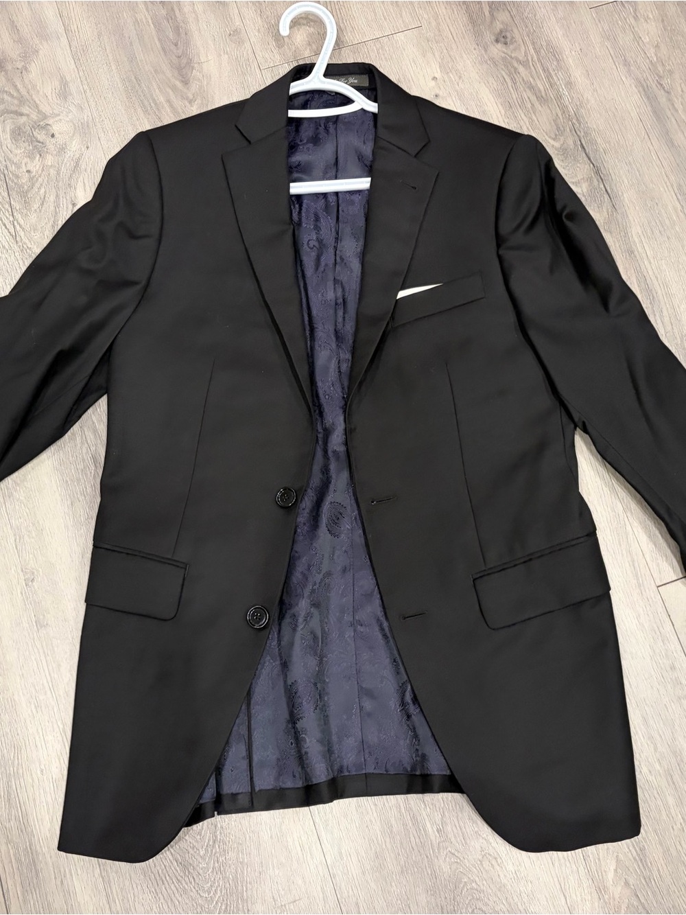 Teens Black Two-Button Suit Jacket - Classic Tailored Blazer